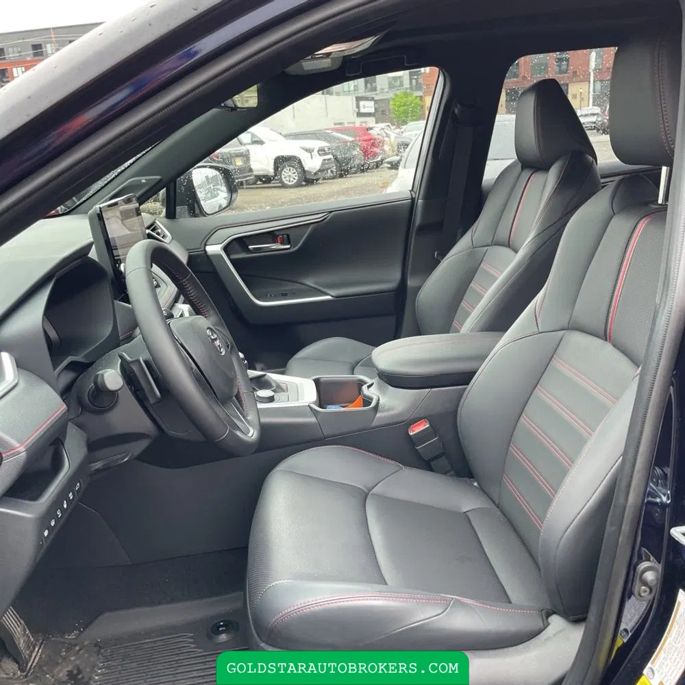 2025 Toyota RAV4 Plug-in Hybrid XSE