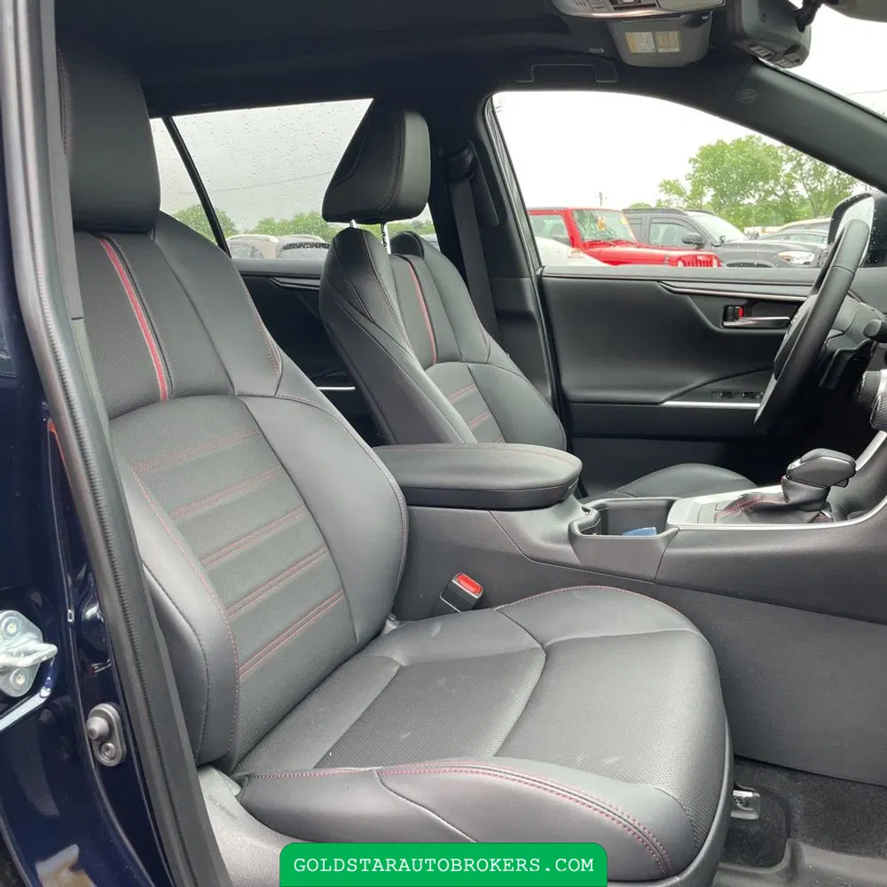 2025 Toyota RAV4 Plug-in Hybrid XSE