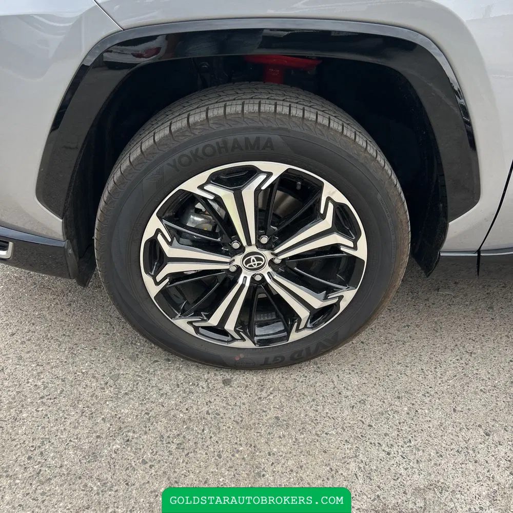 2025 Toyota RAV4 Plug-in Hybrid XSE