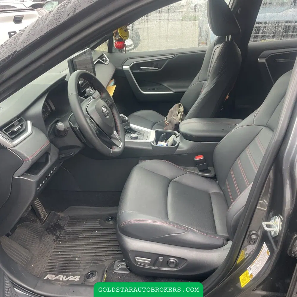 2025 Toyota RAV4 Plug-in Hybrid XSE
