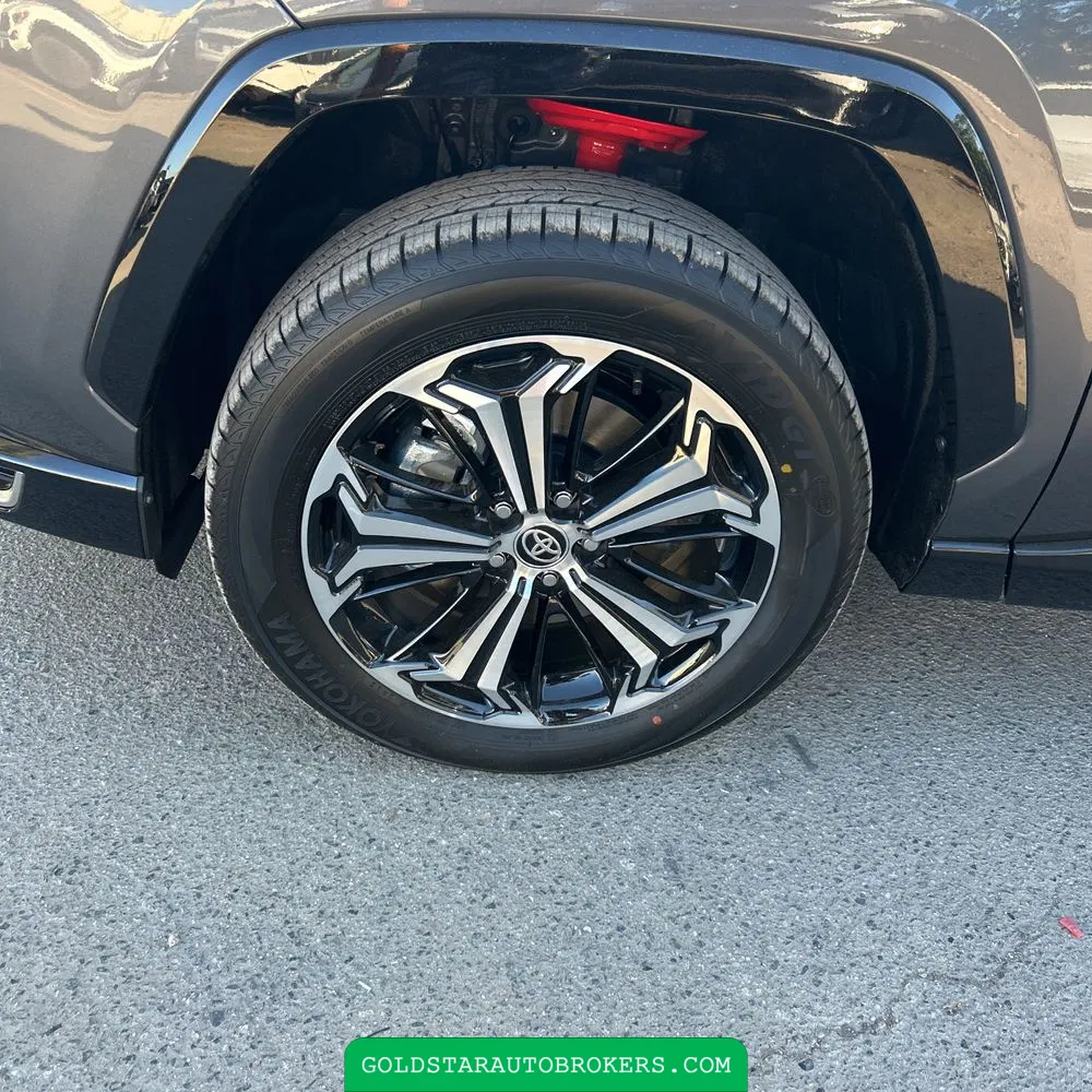 2025 Toyota RAV4 Plug-in Hybrid XSE