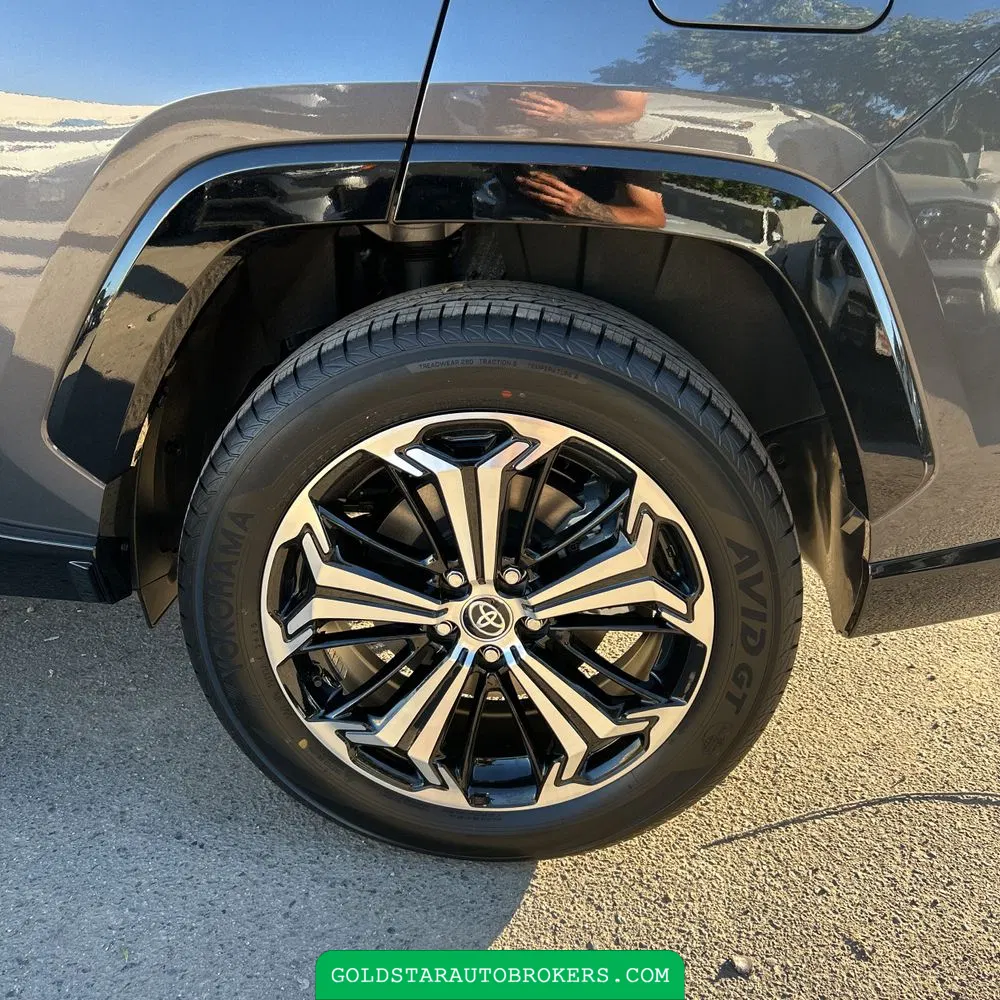 2025 Toyota RAV4 Plug-in Hybrid XSE