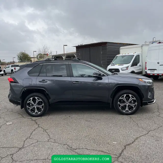 2025 Toyota RAV4 Plug-in Hybrid XSE