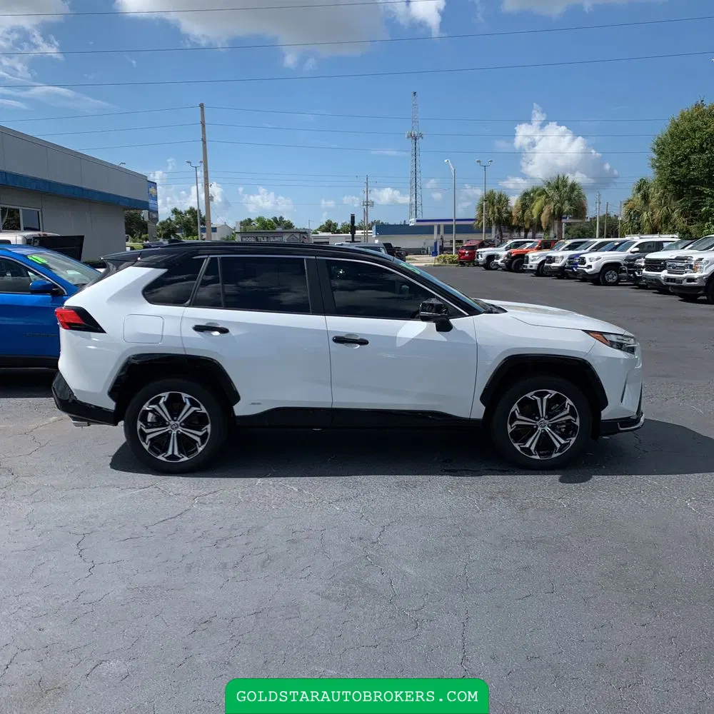 2025 Toyota RAV4 Plug-in Hybrid XSE