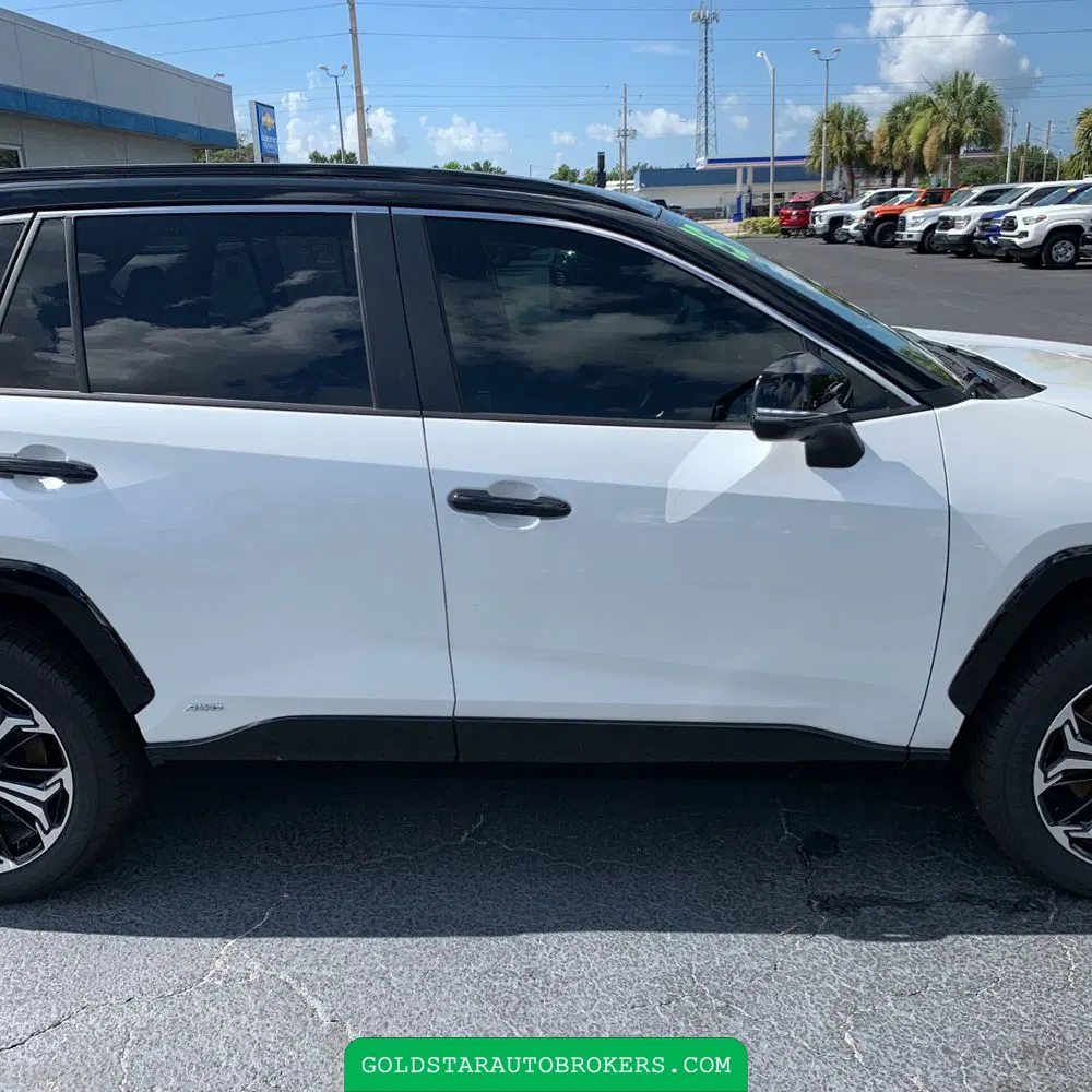 2025 Toyota RAV4 Plug-in Hybrid XSE