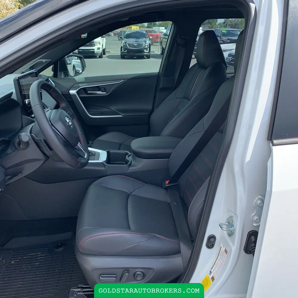 2025 Toyota RAV4 Plug-in Hybrid XSE