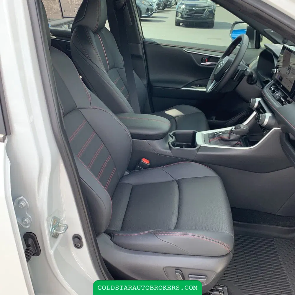 2025 Toyota RAV4 Plug-in Hybrid XSE