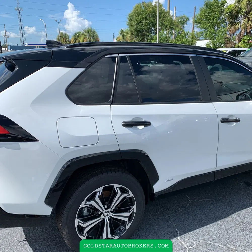 2025 Toyota RAV4 Plug-in Hybrid XSE