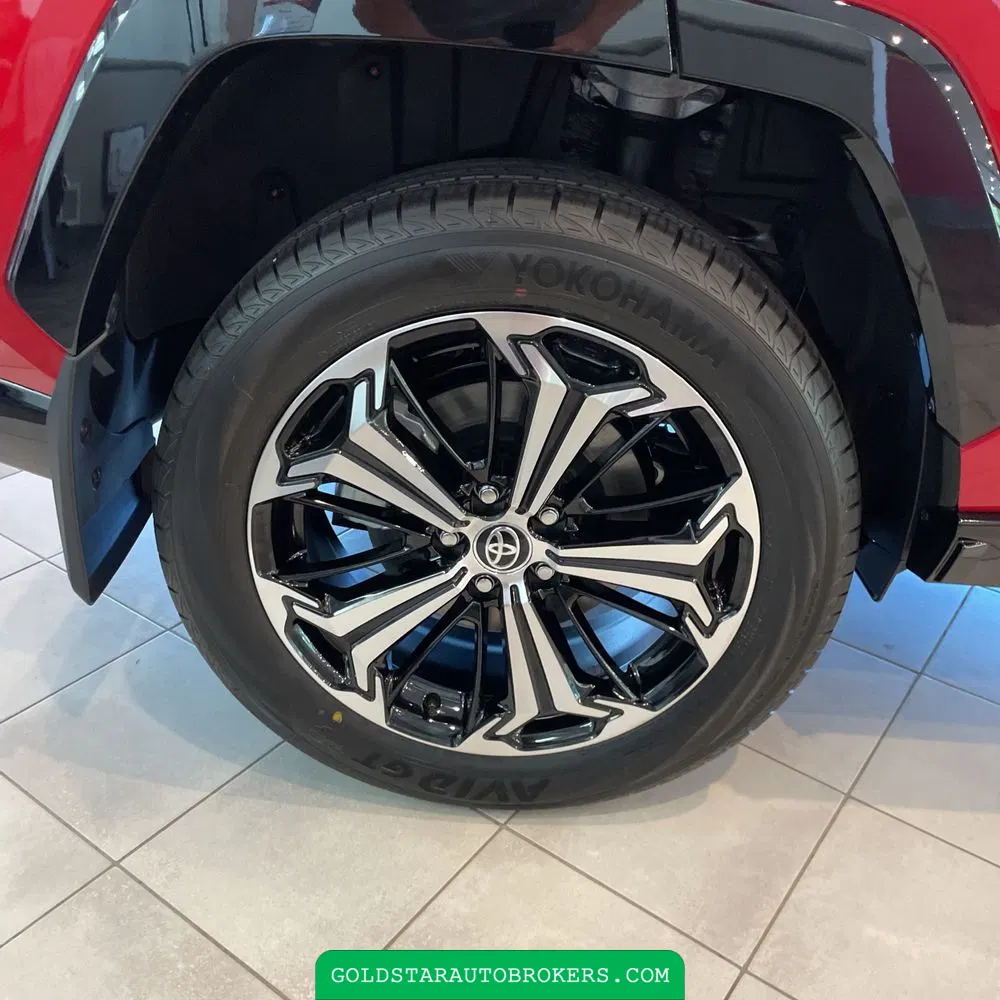 2025 Toyota RAV4 Plug-in Hybrid XSE