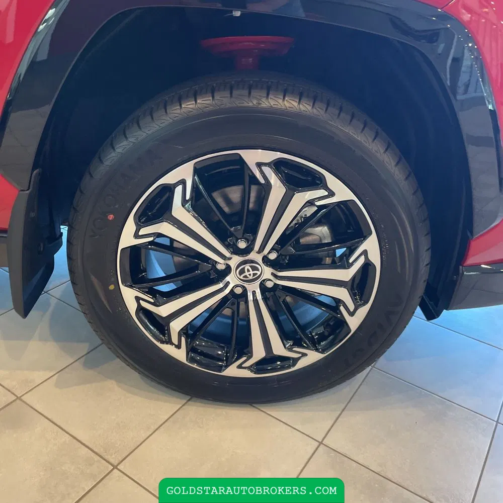 2025 Toyota RAV4 Plug-in Hybrid XSE