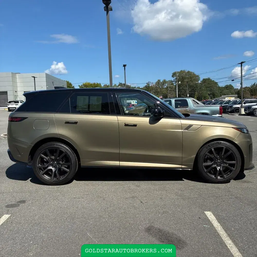 2024 Land Rover Range Rover Sport SV Edition One Carbon Bronze