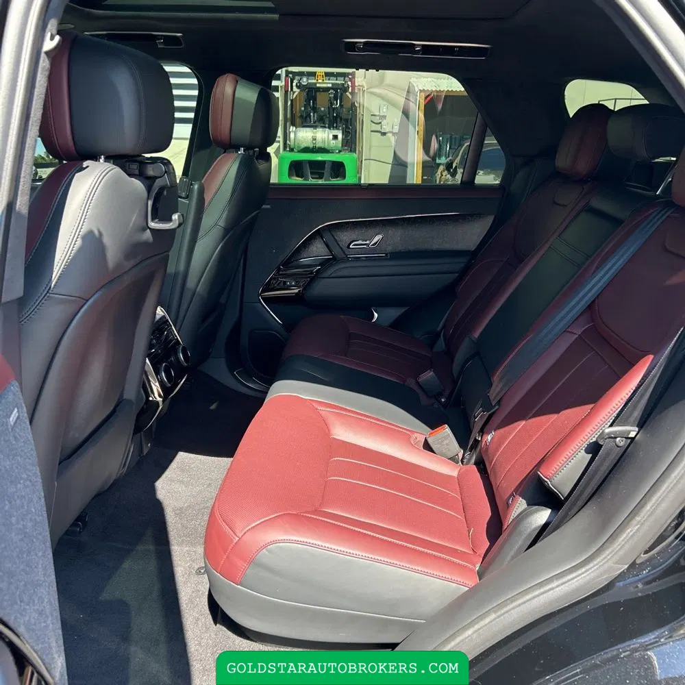 2025 Land Rover Range Rover Sport Autobiography P530