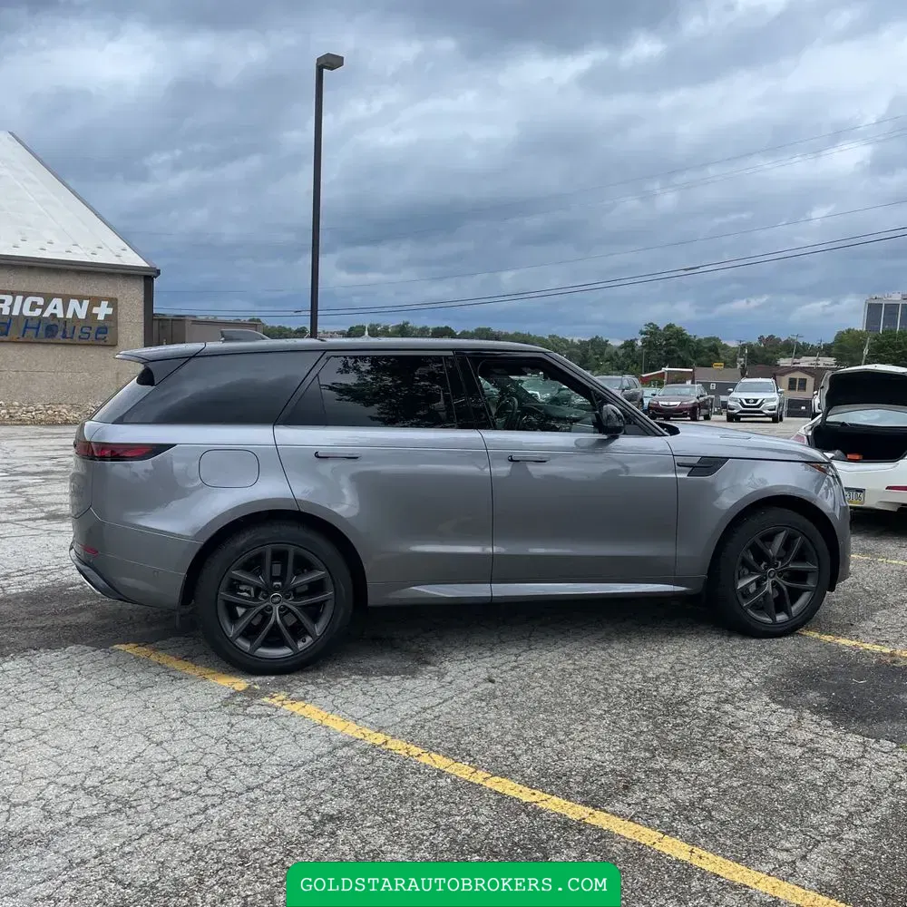 2025 Land Rover Range Rover Sport Dynamic SE P400