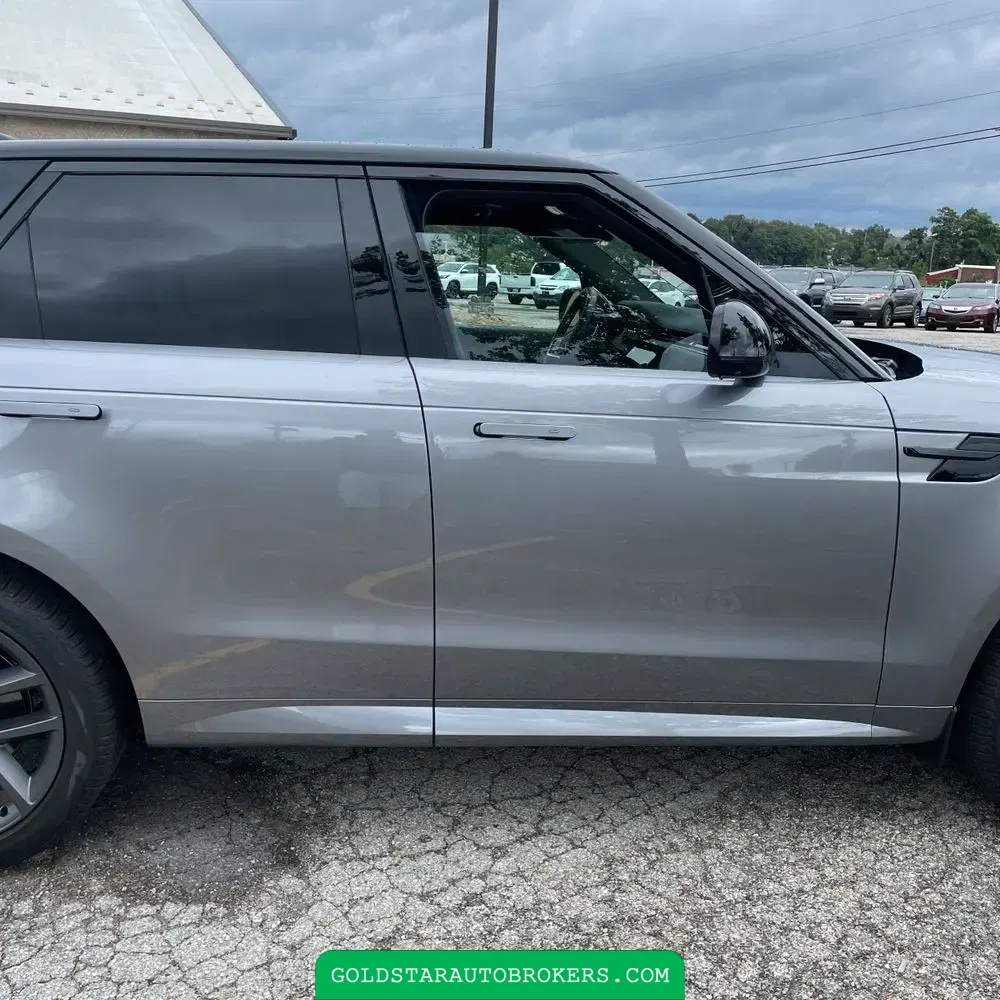 2025 Land Rover Range Rover Sport Dynamic SE P400
