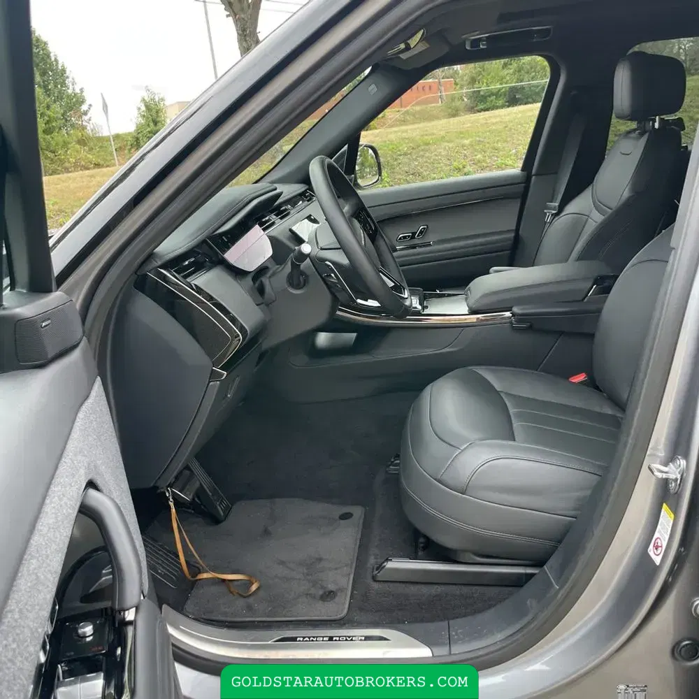 2025 Land Rover Range Rover Sport Dynamic SE P400