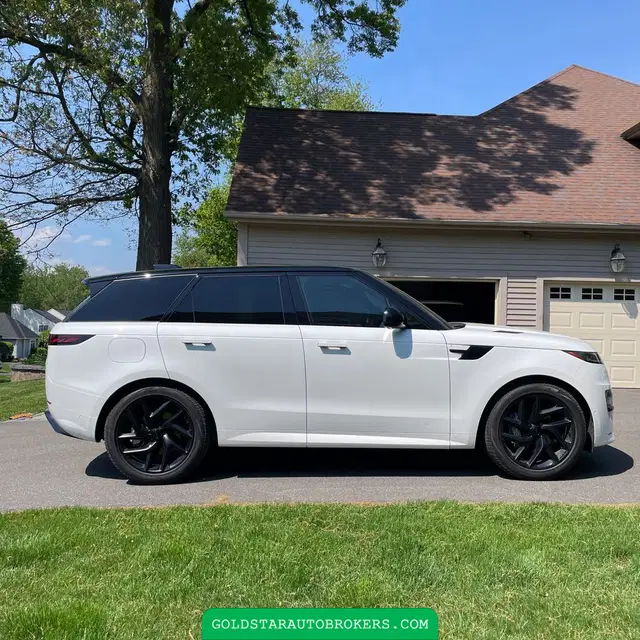 2026 Land Rover Range Rover Sport P400 Dynamic SE