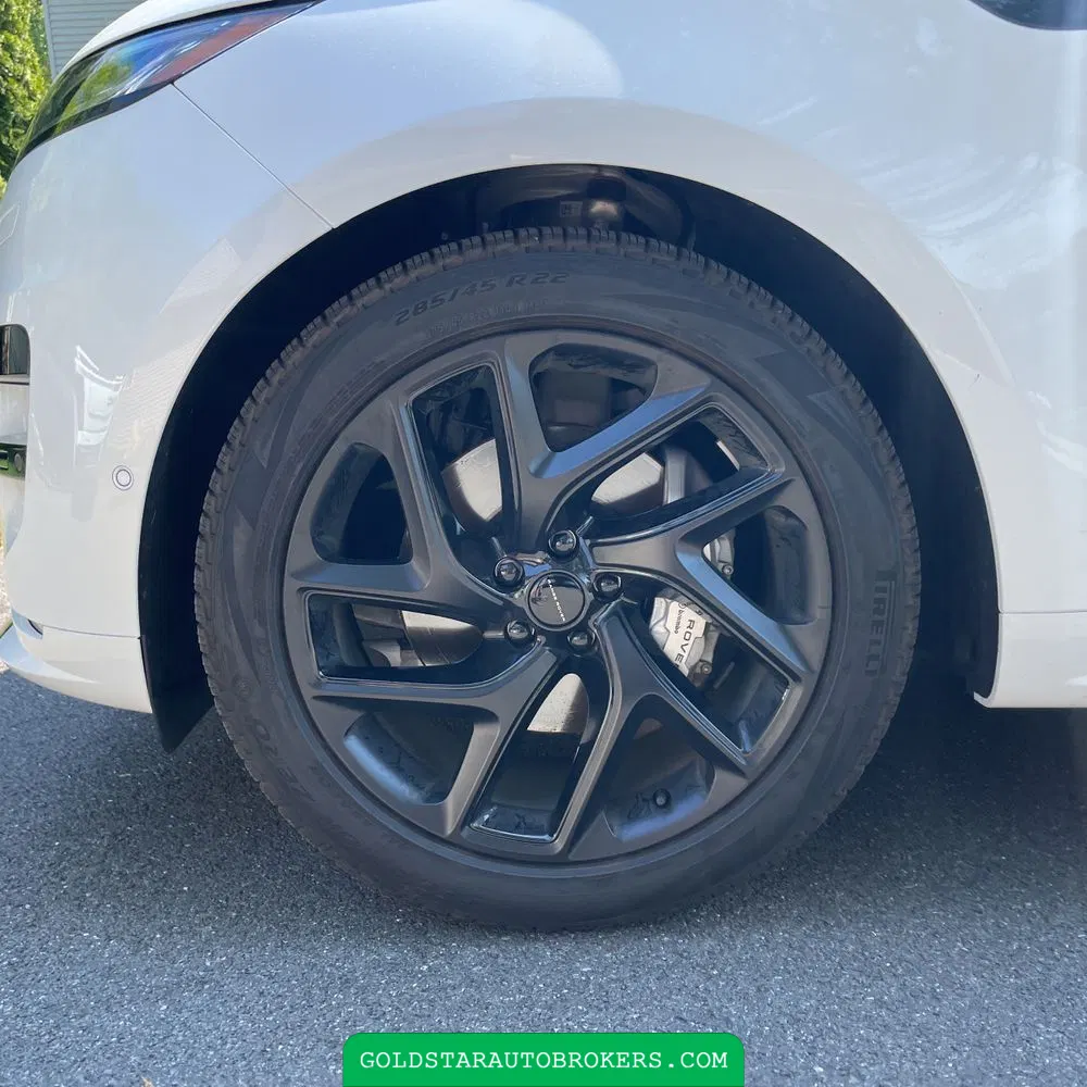 2026 Land Rover Range Rover Sport P400 Dynamic SE