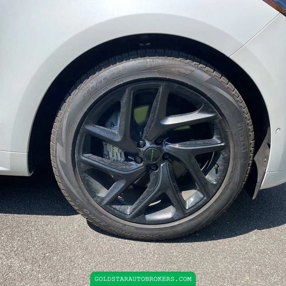 2026 Land Rover Range Rover Sport P400 Dynamic SE
