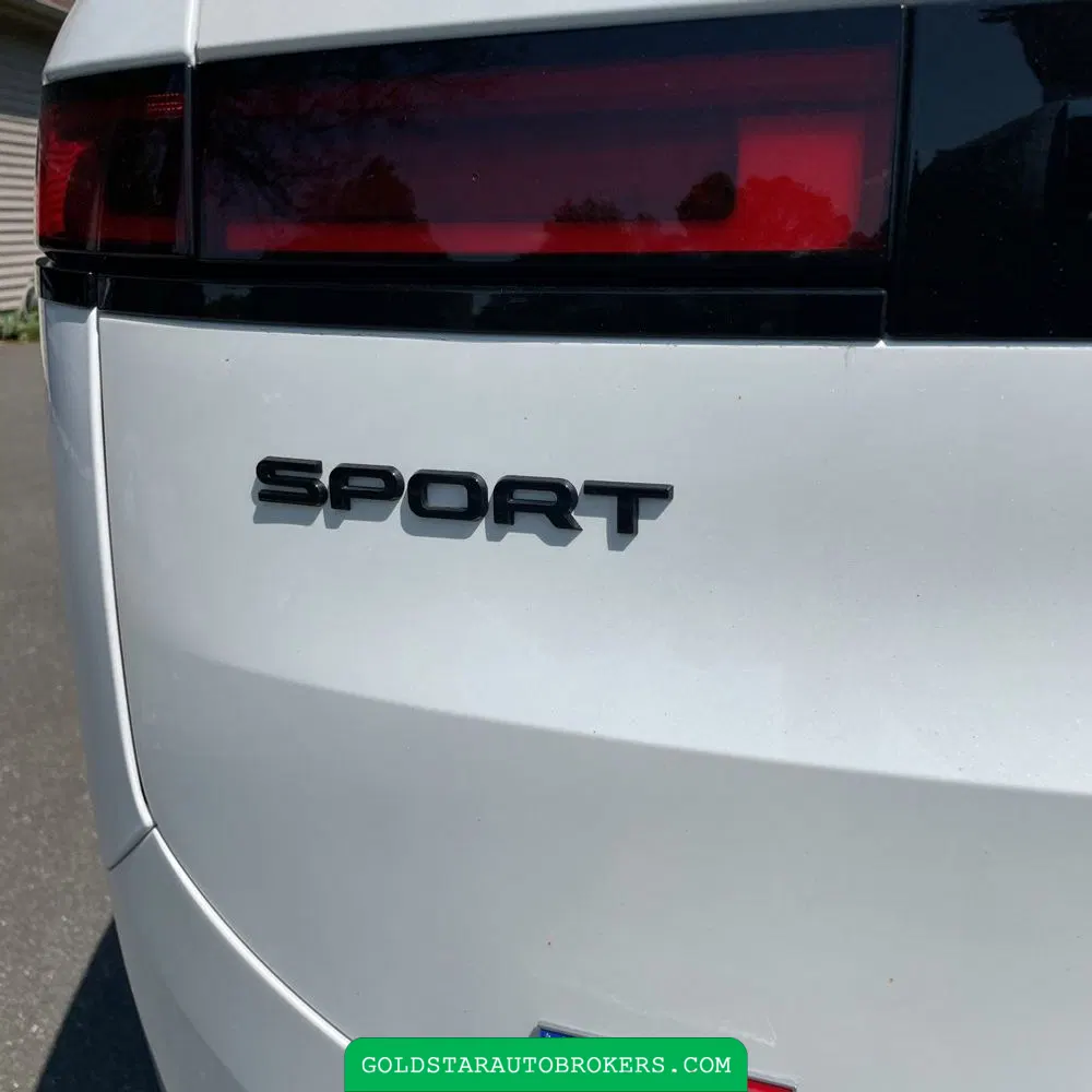 2026 Land Rover Range Rover Sport P400 Dynamic SE