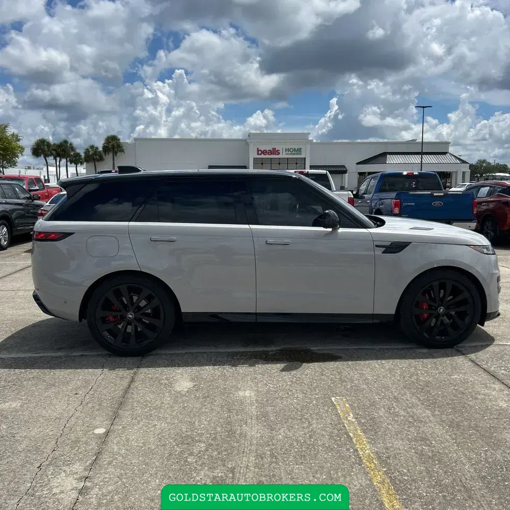 2023 Land Rover Range Rover Sport SE DYN