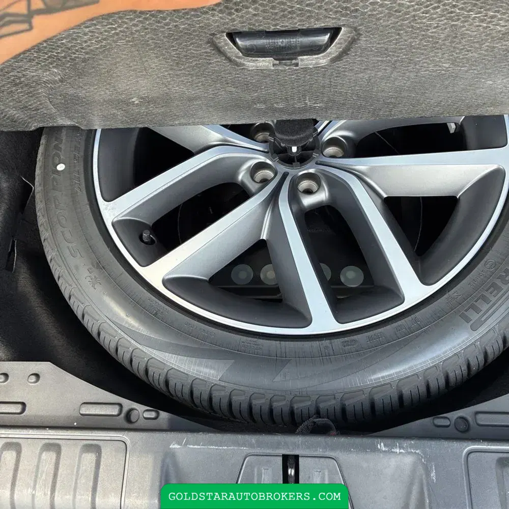 2023 Land Rover Range Rover Sport SE DYN