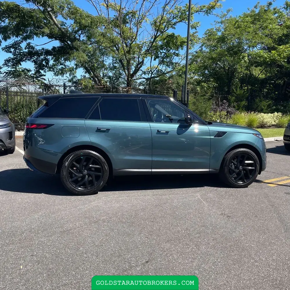 2024 Land Rover Range Rover Sport P360 SE