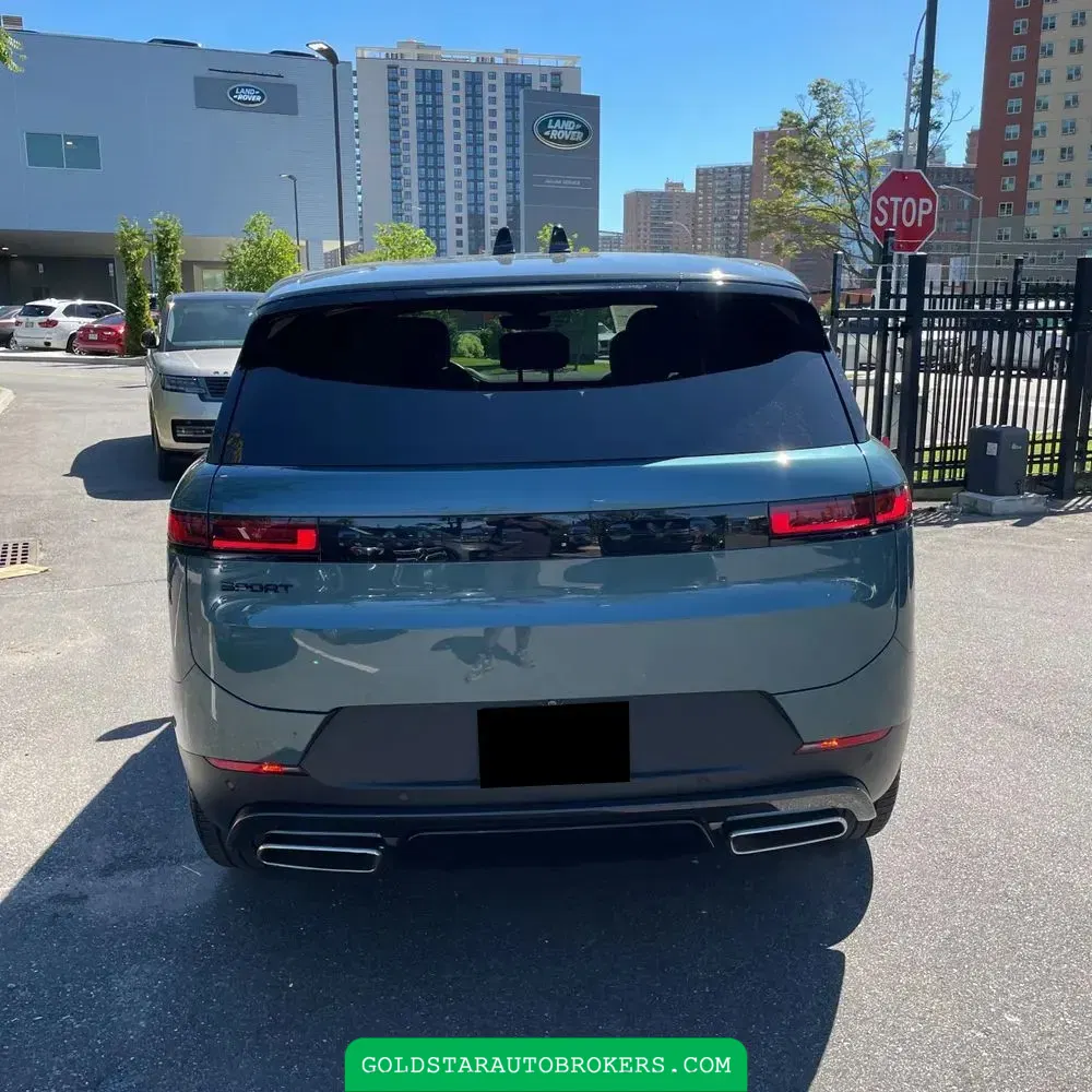 2024 Land Rover Range Rover Sport P360 SE
