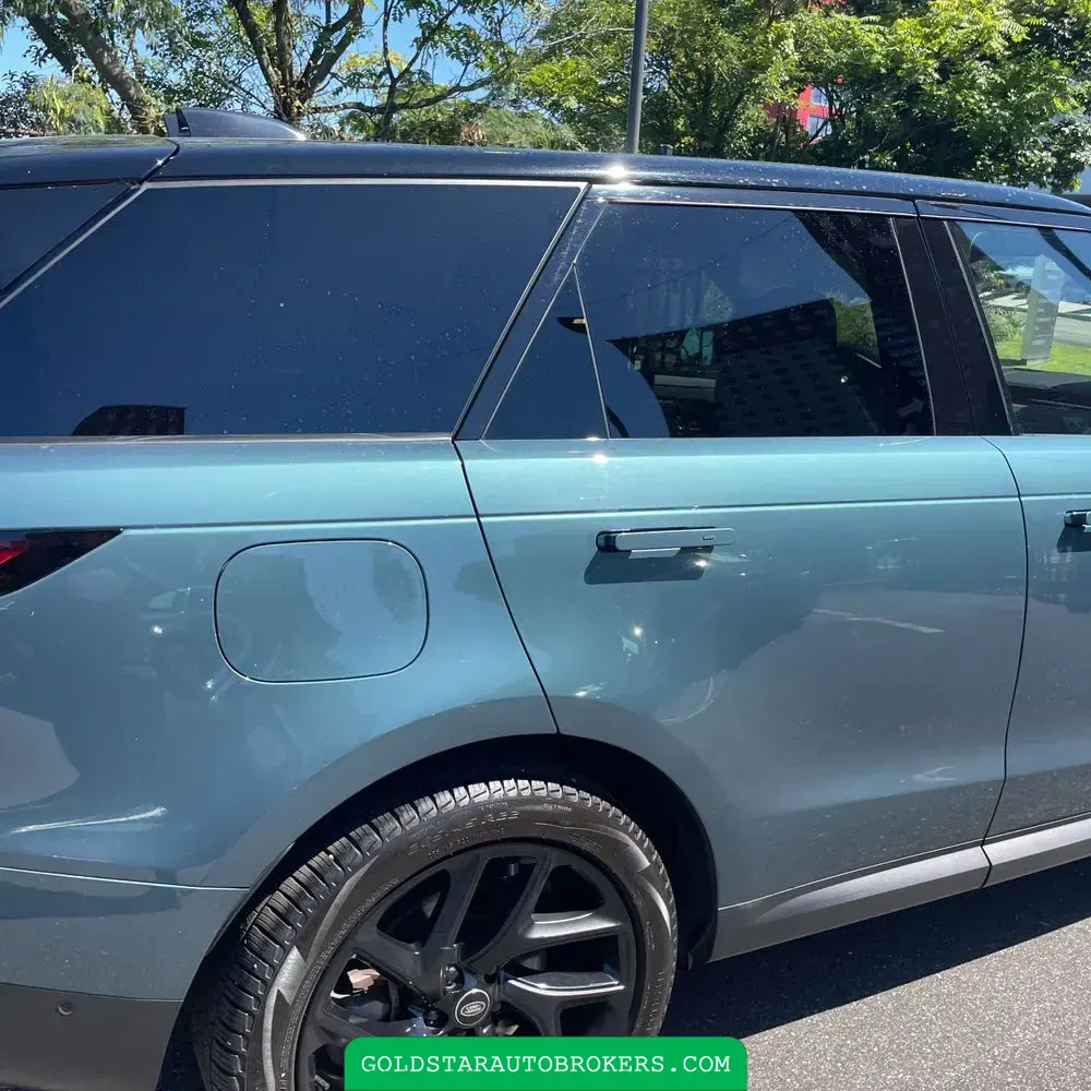 2024 Land Rover Range Rover Sport P360 SE