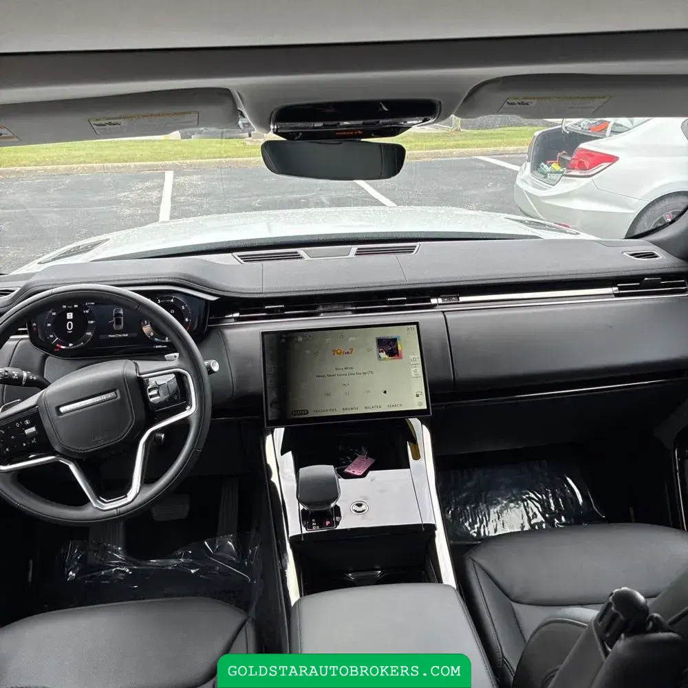 2024 Land Rover Range Rover Sport P360 SE
