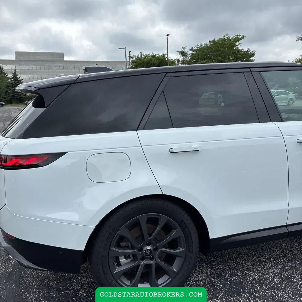 2024 Land Rover Range Rover Sport P360 SE