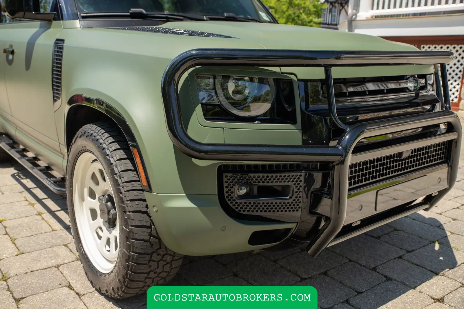 2022 Land Rover Defender 110 V8