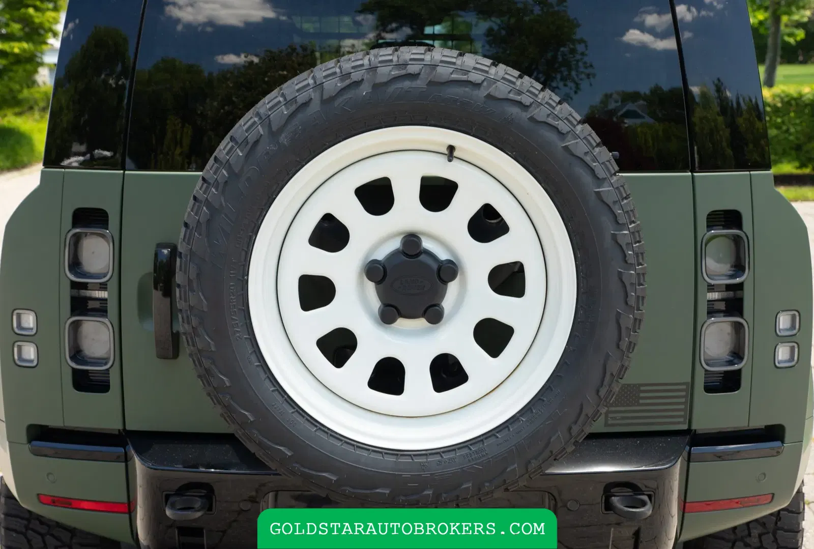 2022 Land Rover Defender 110 V8