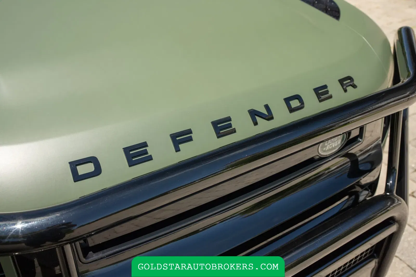 2022 Land Rover Defender 110 V8