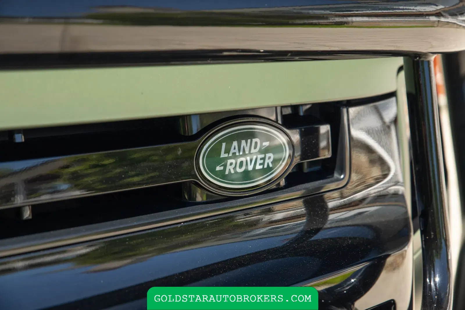 2022 Land Rover Defender 110 V8