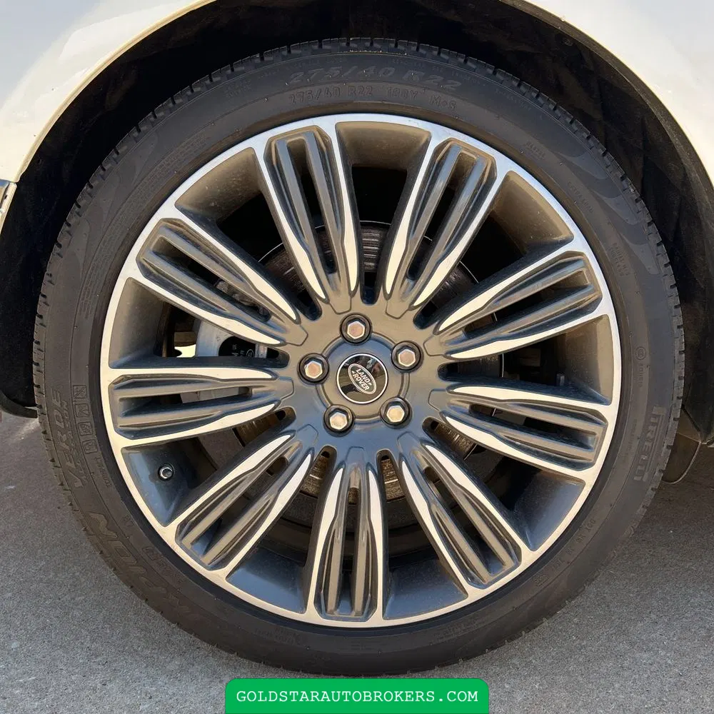 2021 Land Rover Range Rover P525 HSE Westminster Edition