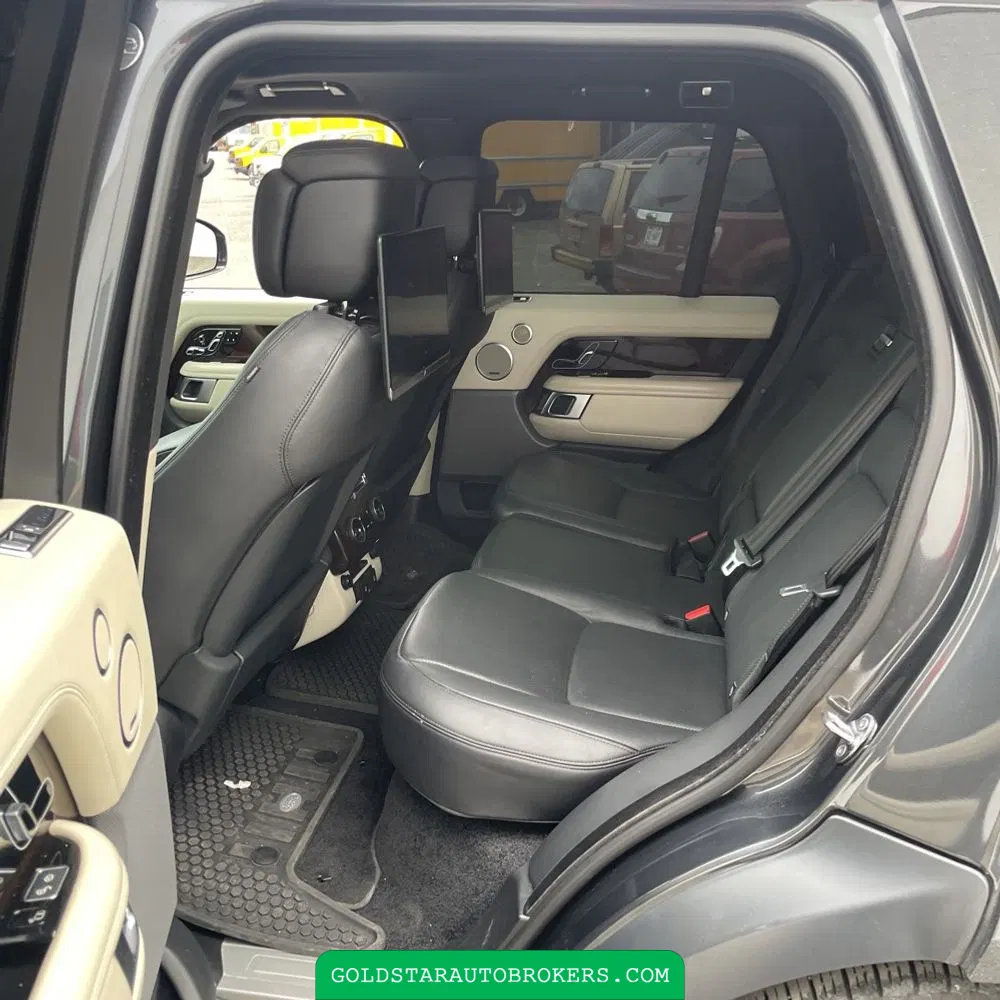 2020 Land Rover Range Rover P525 HSE