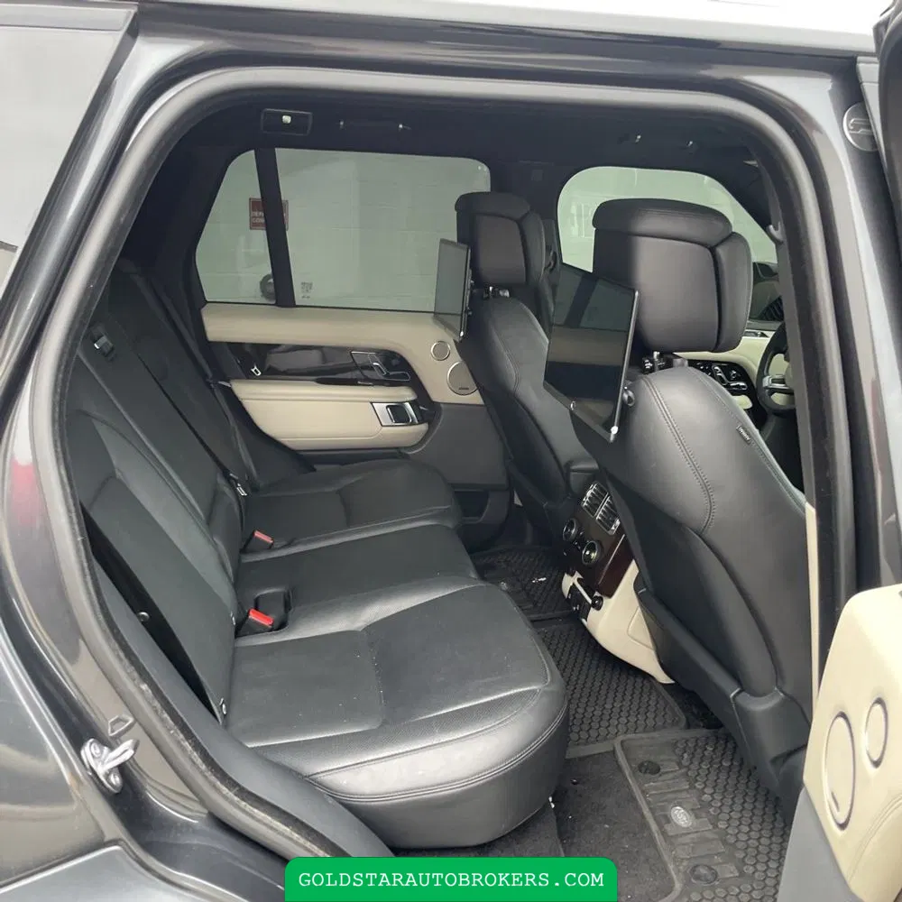2020 Land Rover Range Rover P525 HSE