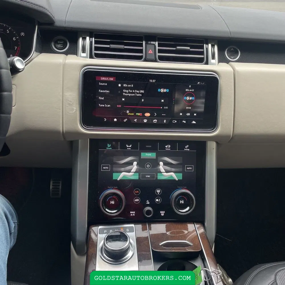 2020 Land Rover Range Rover P525 HSE