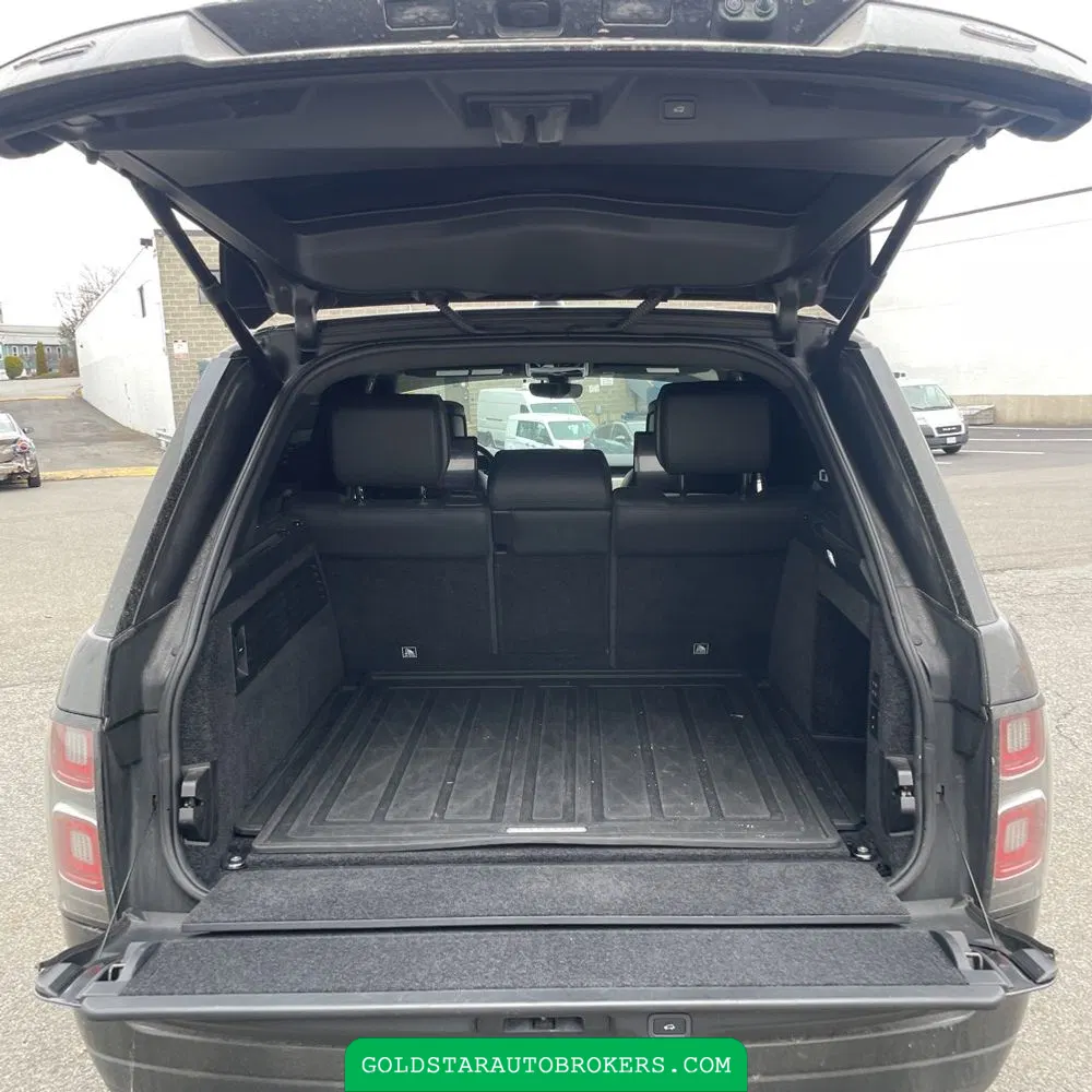 2020 Land Rover Range Rover P525 HSE