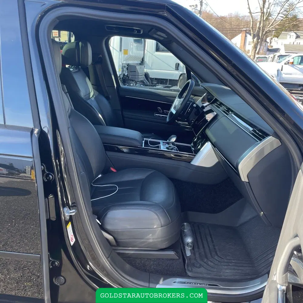 2023 Land Rover Range Rover P530 Autobiography