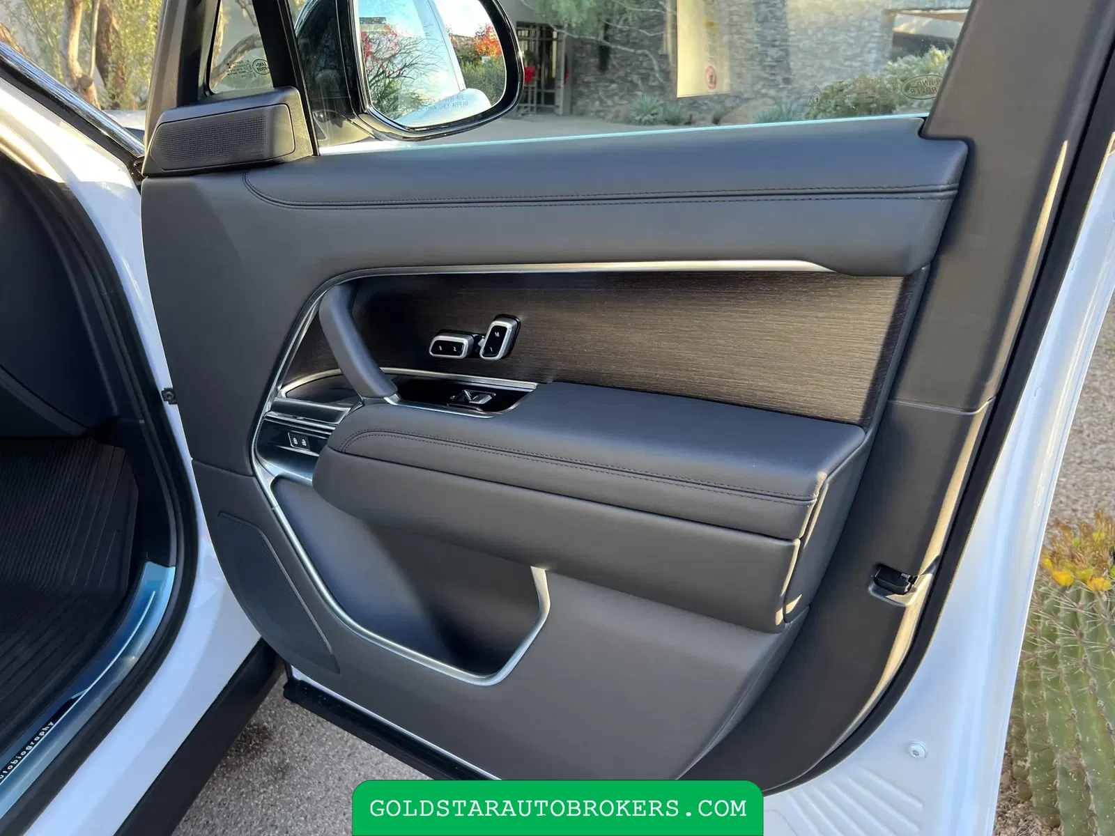 2023 Land Rover Range Rover Autobiography