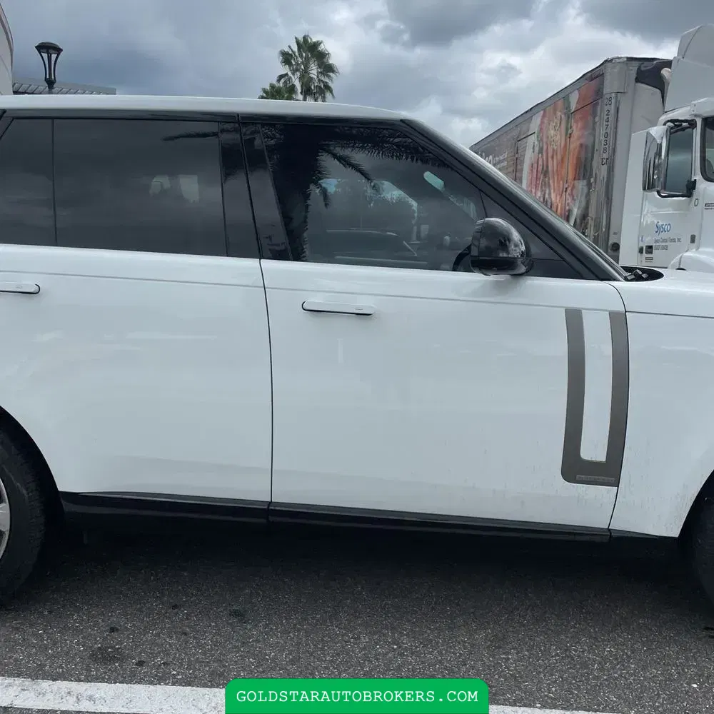 2025 Land Rover Range Rover Autobiography P530