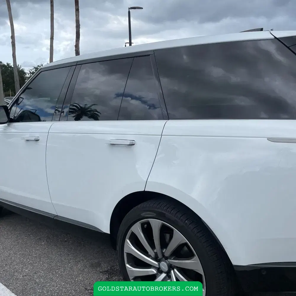 2025 Land Rover Range Rover Autobiography P530