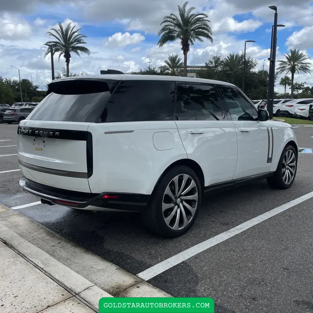 2025 Land Rover Range Rover Autobiography P530