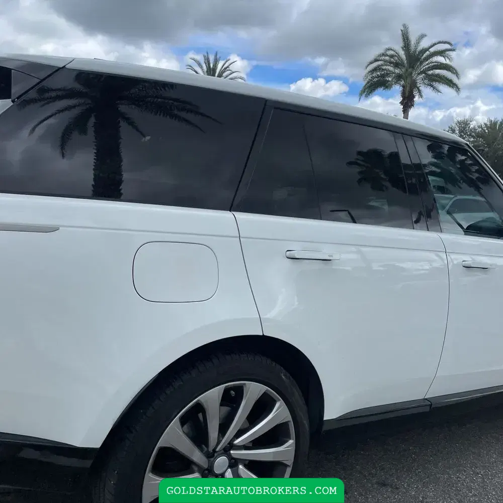 2025 Land Rover Range Rover Autobiography P530