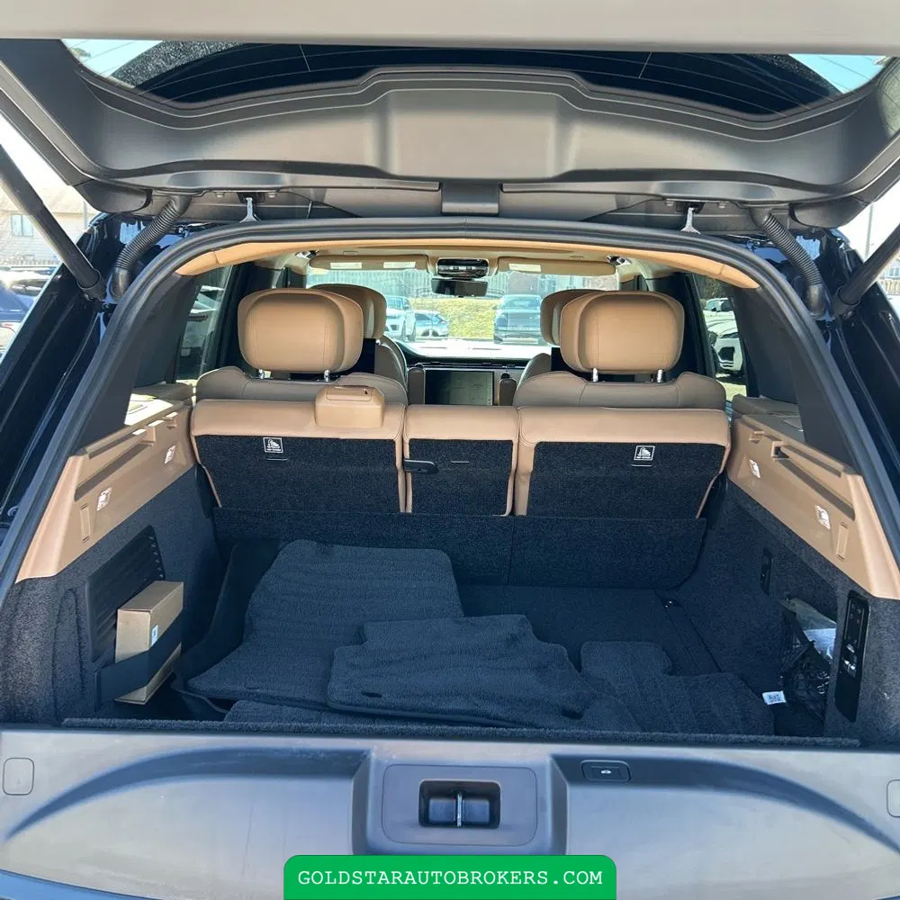 2024 Land Rover Range Rover P530 Autobiography