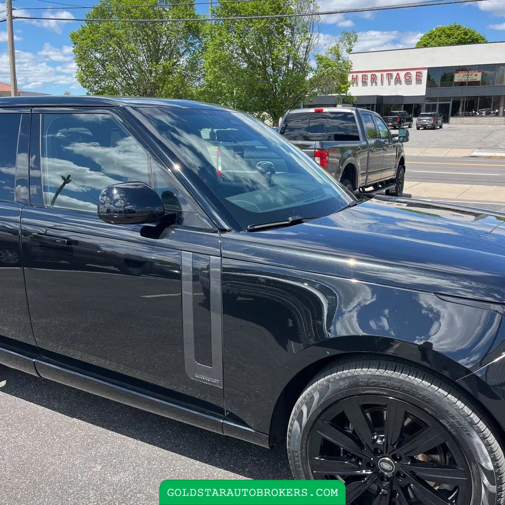 2024 Land Rover Range Rover P550e Autobiography