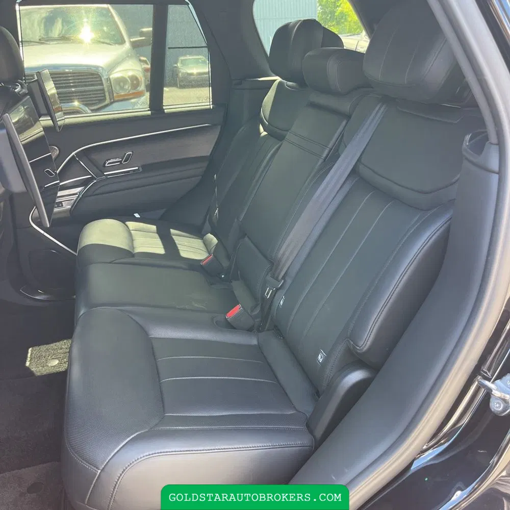 2024 Land Rover Range Rover P550e Autobiography