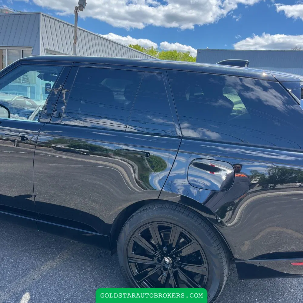 2024 Land Rover Range Rover P550e Autobiography
