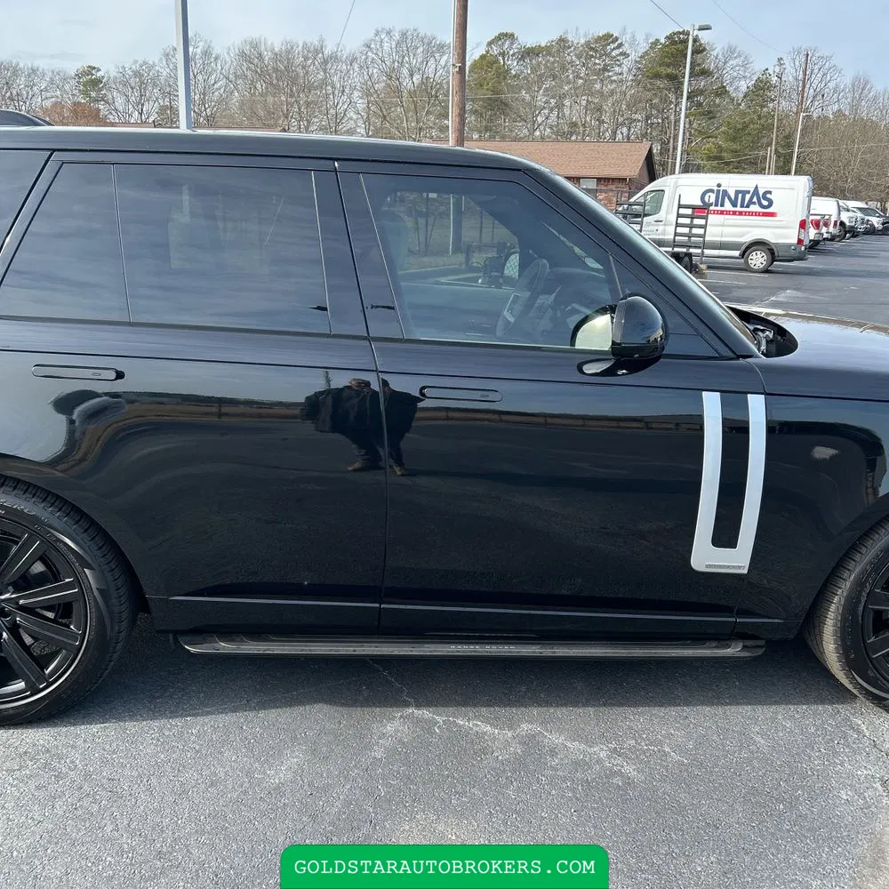 2024 Land Rover Range Rover P550e Autobiography
